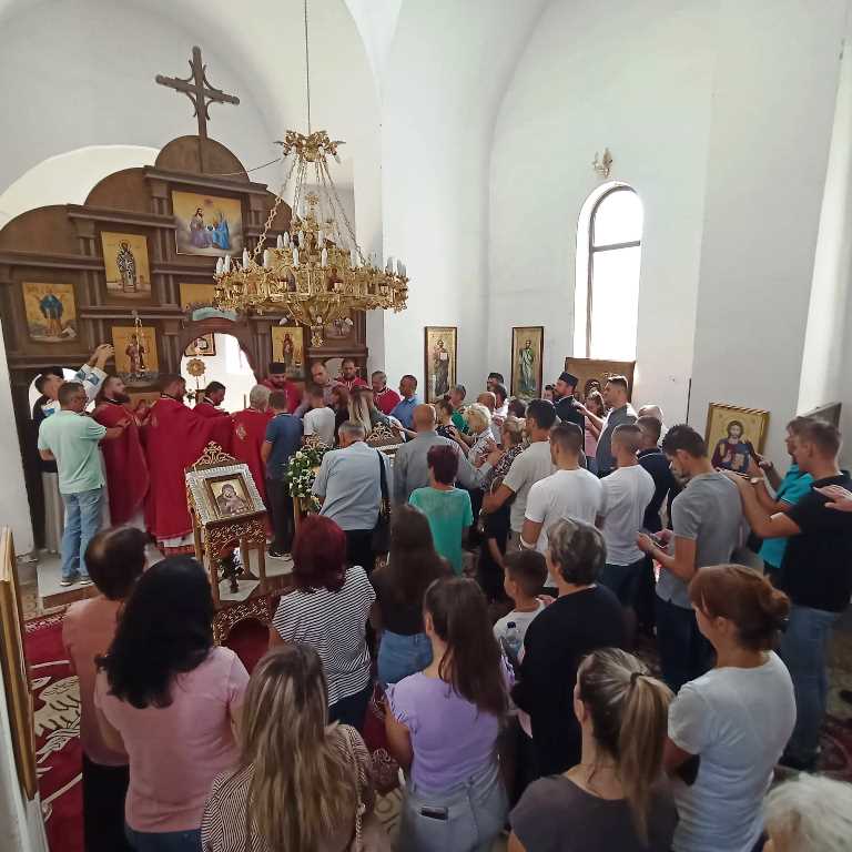lomljenje slavskog kolaca