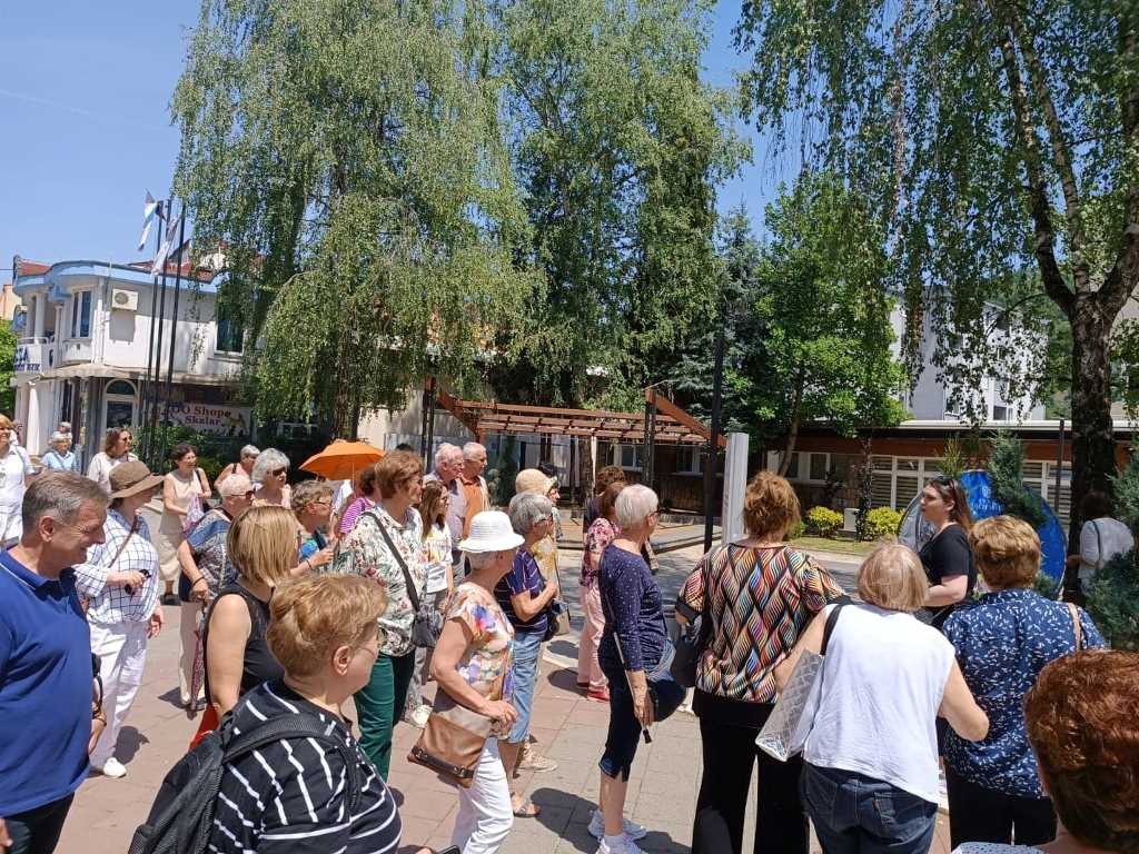 Muzicka plato turisti