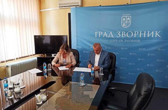 Ugovori povratnici naslovna