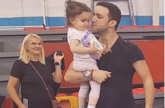 Konferencija beba tata