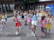 Studio z aples djeca