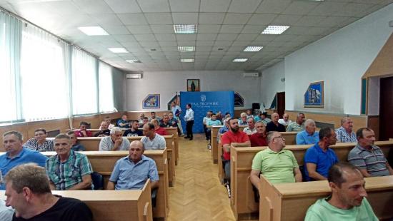 Naslovna poljoprivrednici